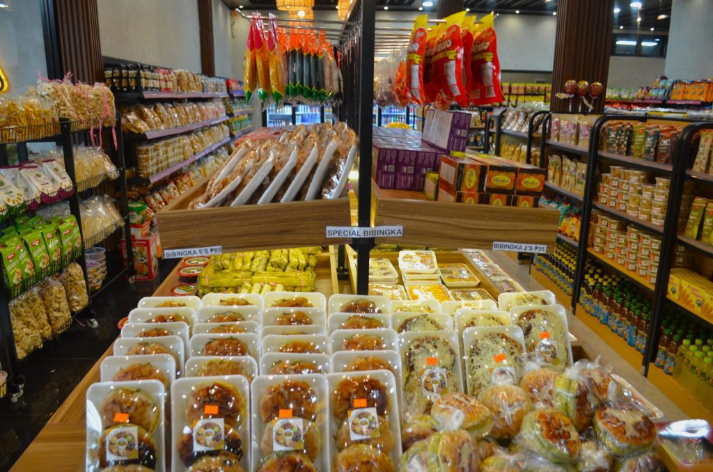 Freshly packed bibingka displayed at Axl Dave Bibingka Davao de Oro in Nabunturan.